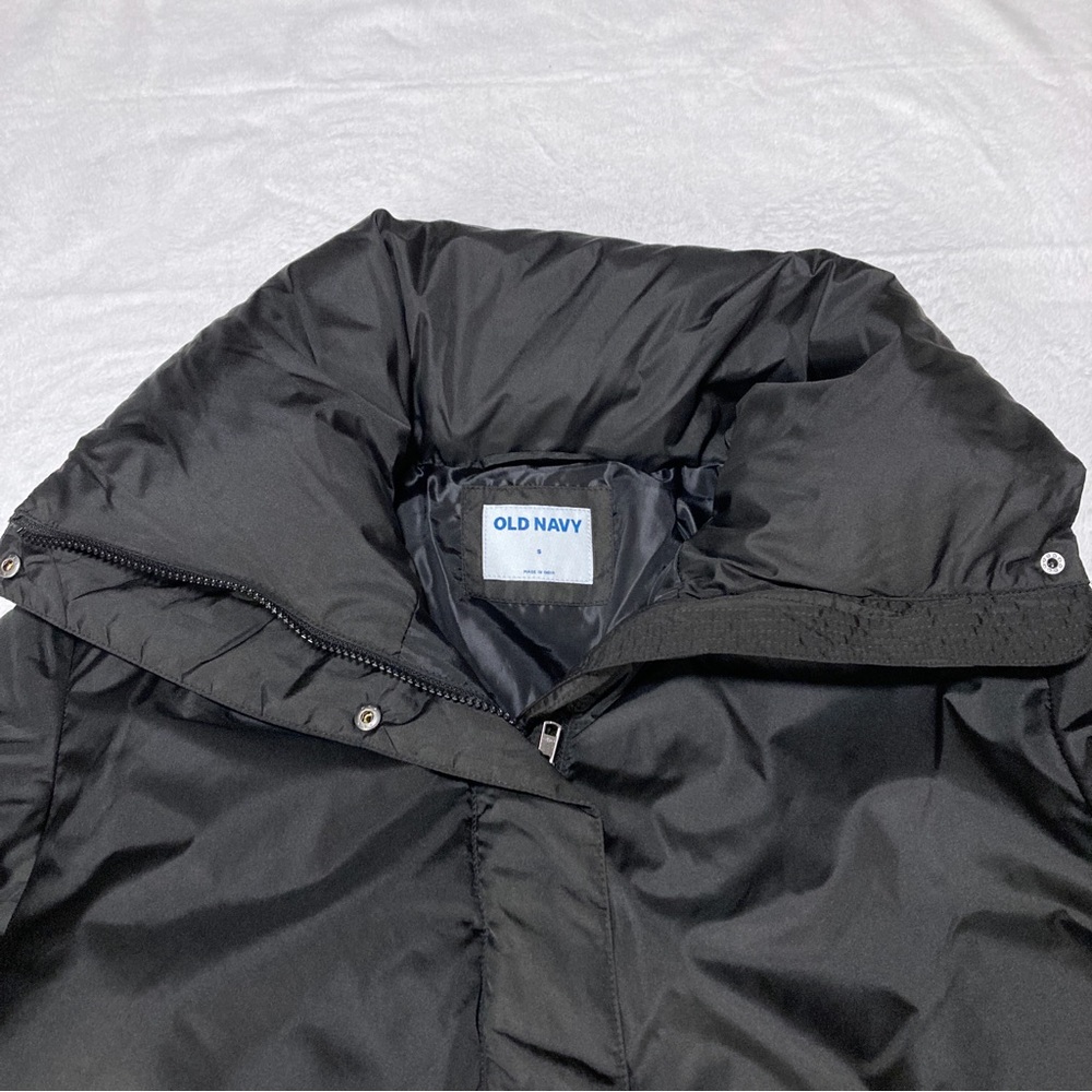 Black Puffer Coat - Picture 4 of 7